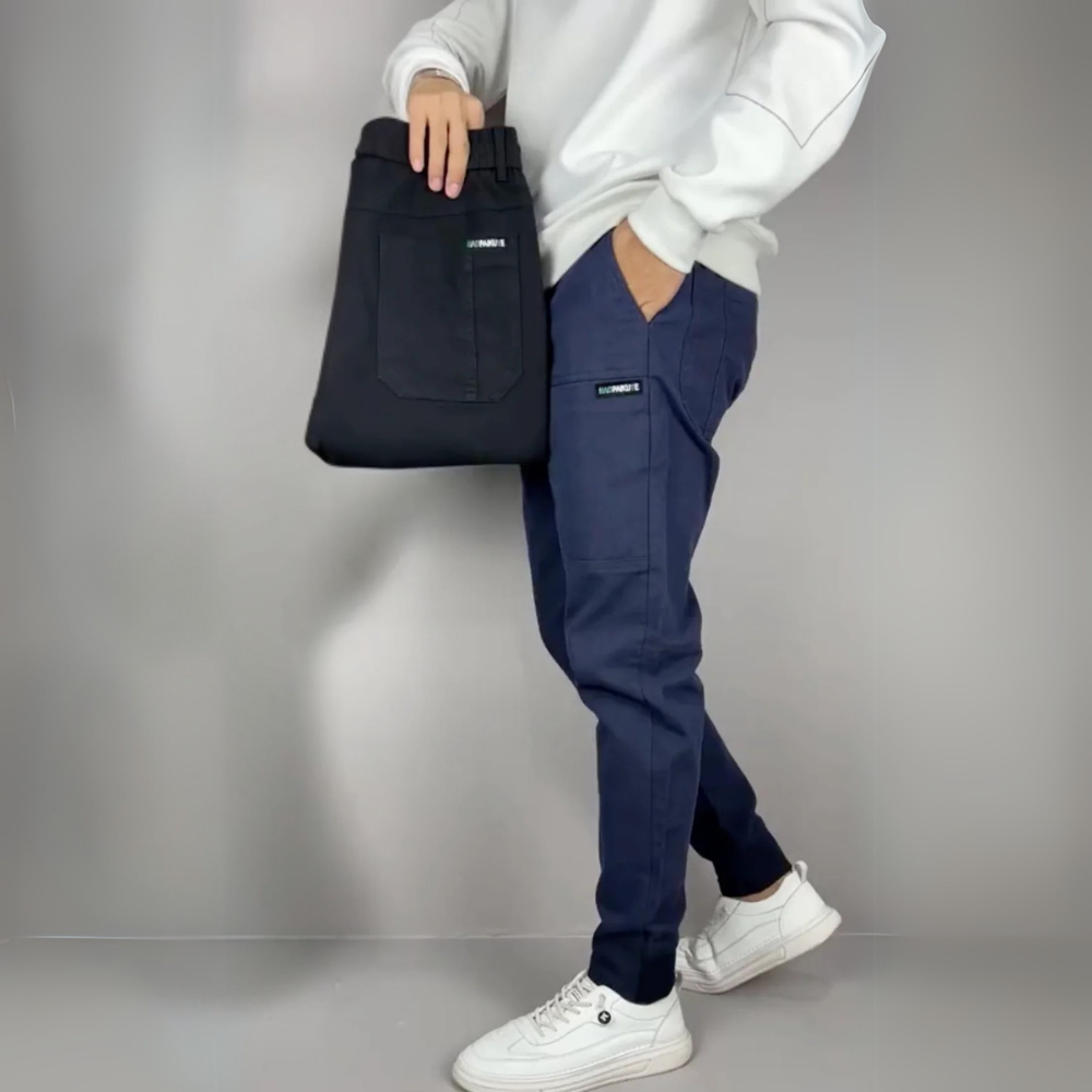 van Dann | Stretchy Cargo Jeans