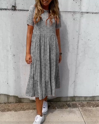 Van Dann | Jurk met korte mouwen en bloemenprint