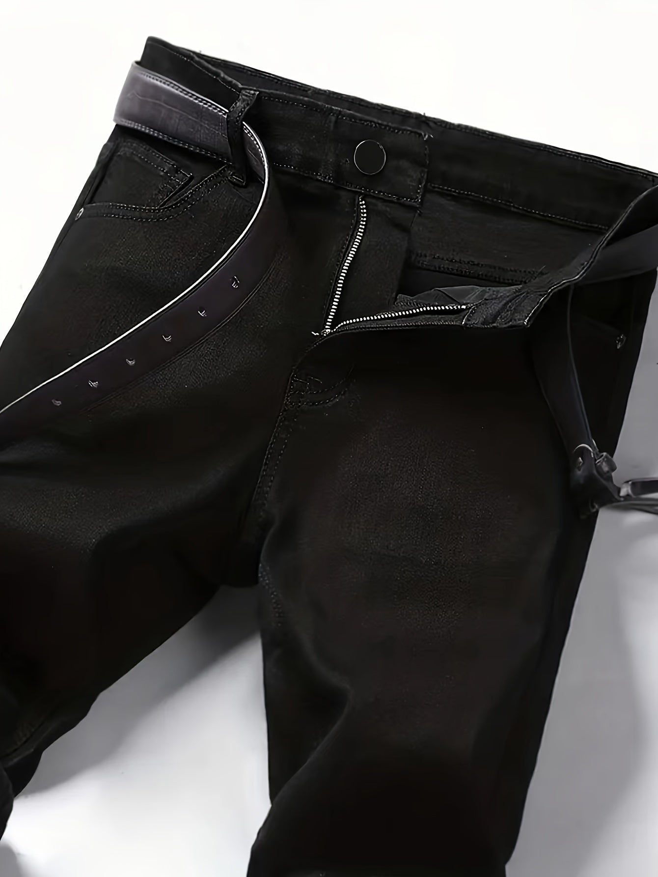 van Dann | Slim Fit Denim Jeans