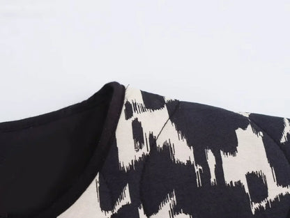 Van Dann | Modieuze Bedrukte Herfst Jas